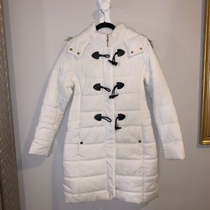 Long white warm jacket